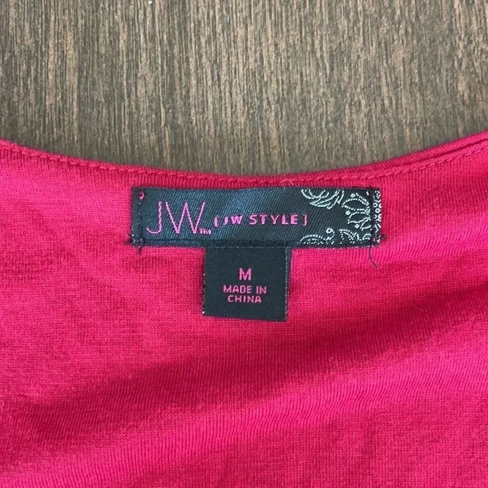NWT
JW Collection Women’s Tank Size M - Picture 4 of 6